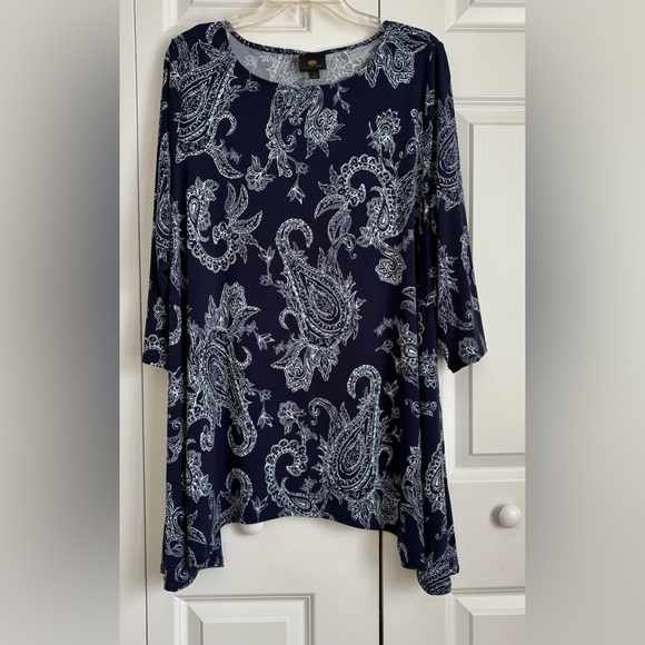Navy and White Paisley Dress - Picture 2 of 5